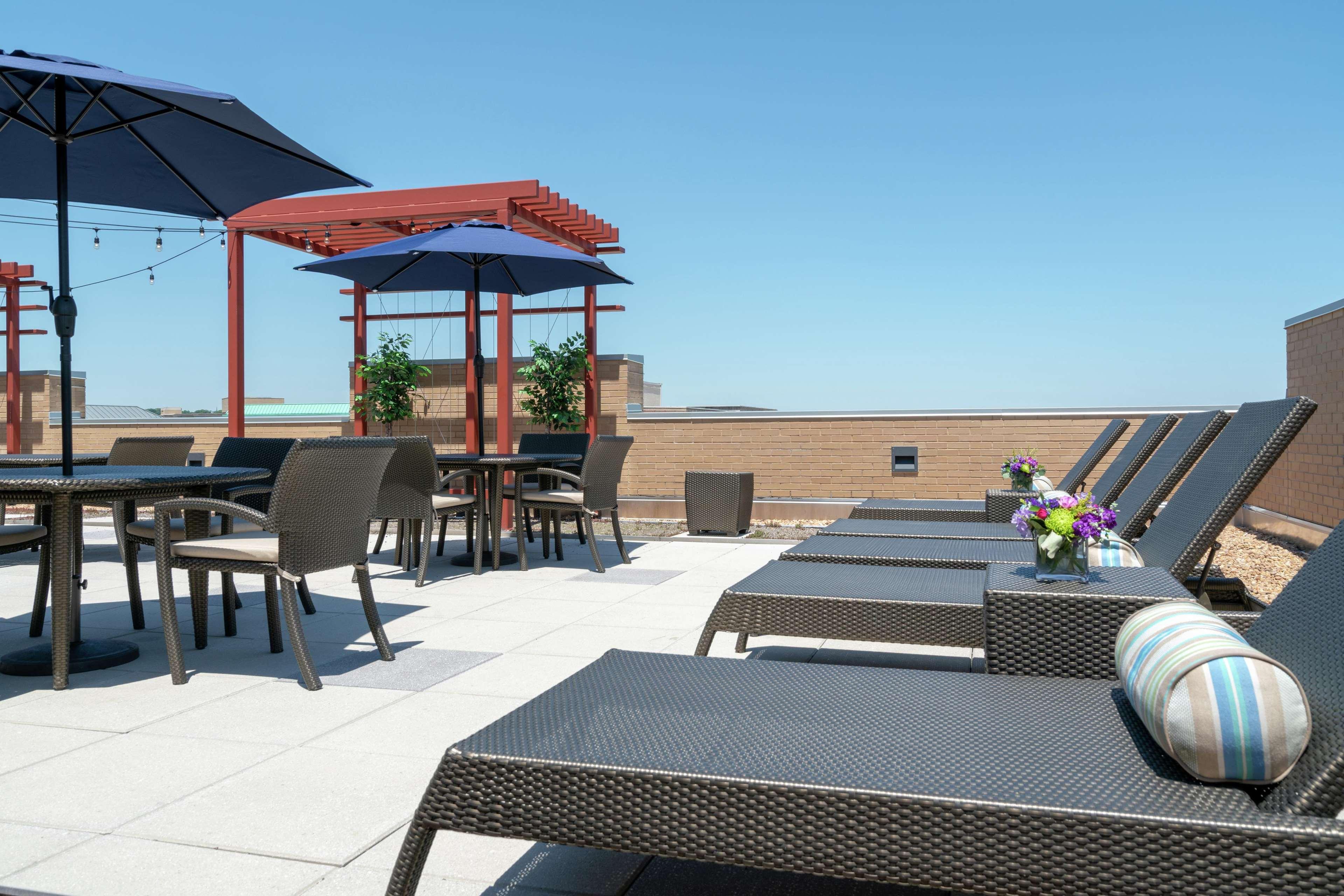Hilton Garden Inn Alexandria Old Town National Harbor Екстериор снимка