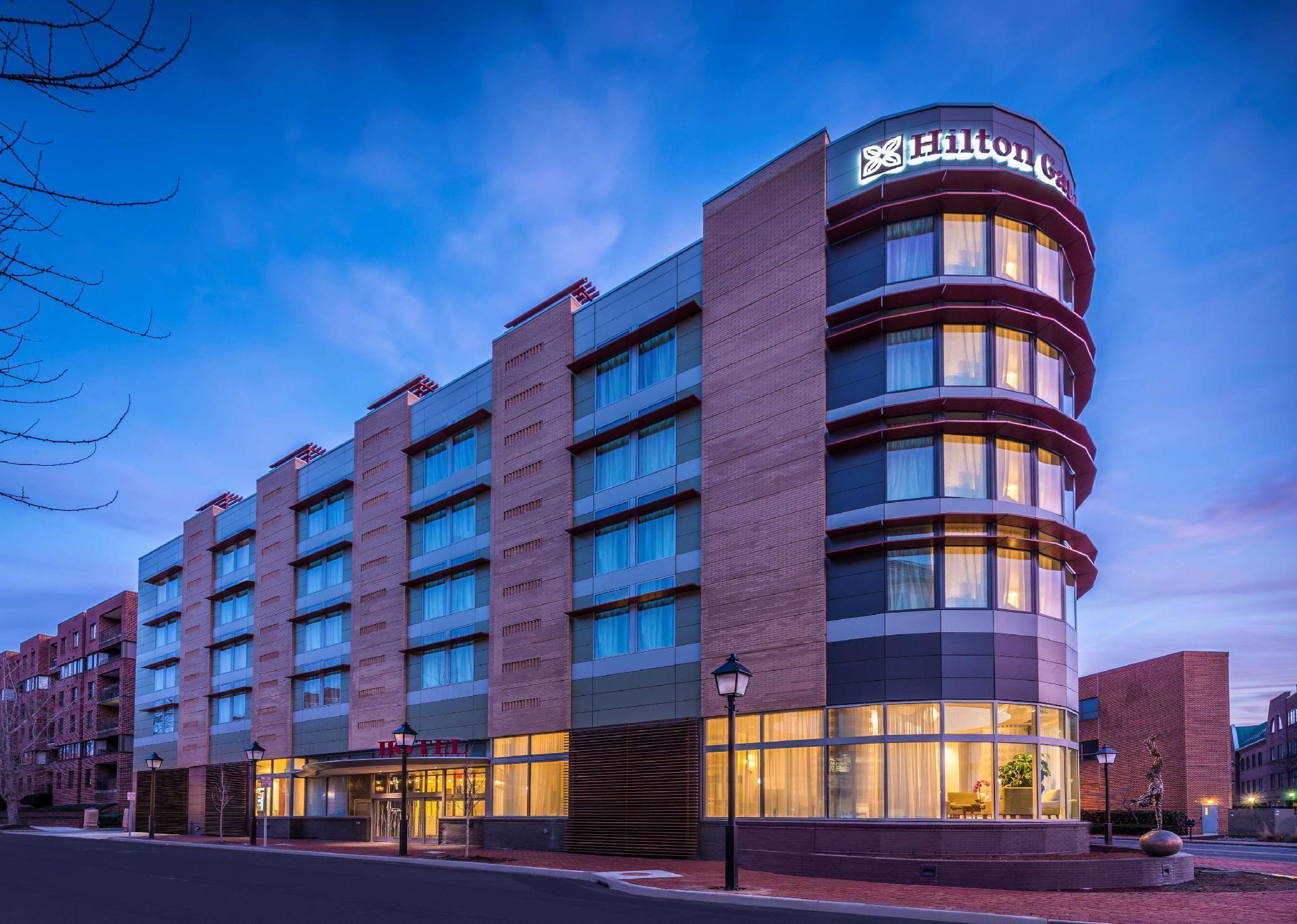 Hilton Garden Inn Alexandria Old Town National Harbor Екстериор снимка