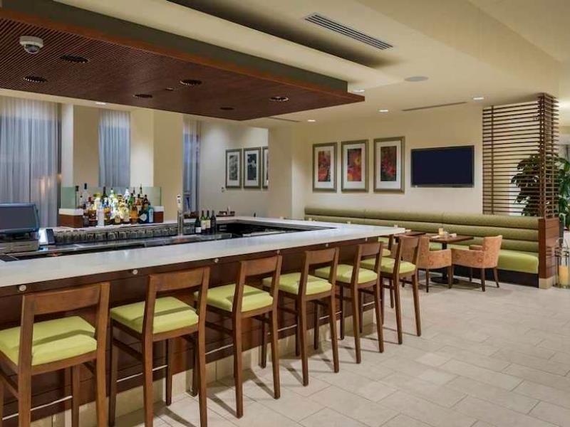 Hilton Garden Inn Alexandria Old Town National Harbor Екстериор снимка